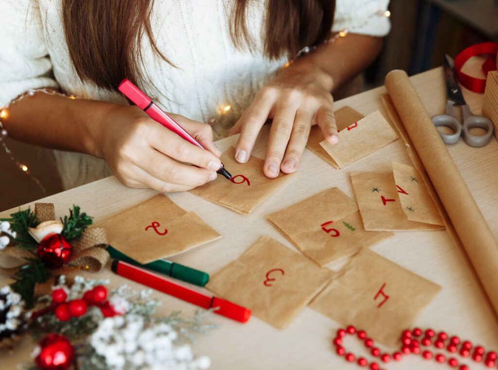 Slik lager du julekalenderen selv 1 Slik lager du julekalenderen selv 2